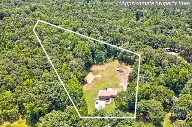 1201 Pleasant Hill Road, Bogart, GA 30622