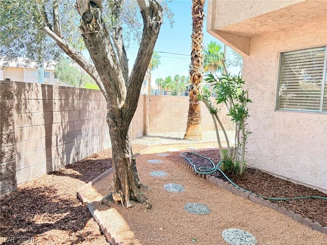 1757 East Rochelle Avenue 1, Las Vegas, NV 89119