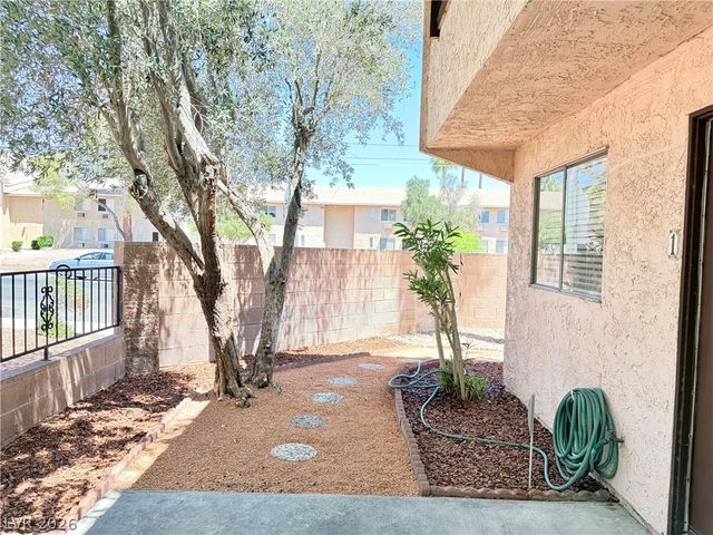1757 East Rochelle Avenue 1, Las Vegas, NV 89119