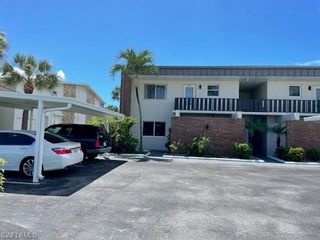 632 Victoria DR # 201, Cape Coral, FL 33904