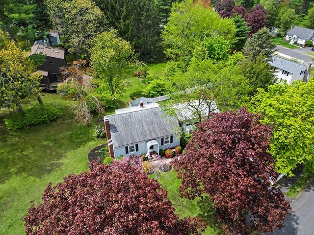 9 Macdonald Circle, Walpole, MA 02081