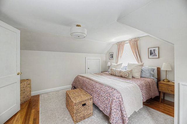 9 Macdonald Circle, Walpole, MA 02081