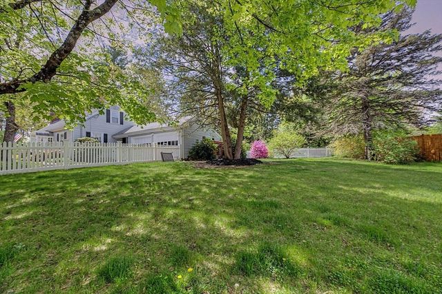 9 Macdonald Circle, Walpole, MA 02081