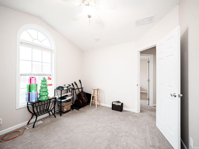 1870 Sandal Way, Newburgh, IN 47630