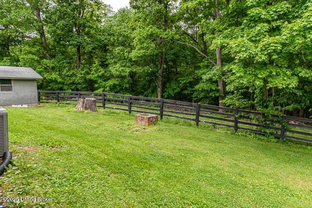 3110 Mount Lebanon Rd, Charlestown, IN 47111