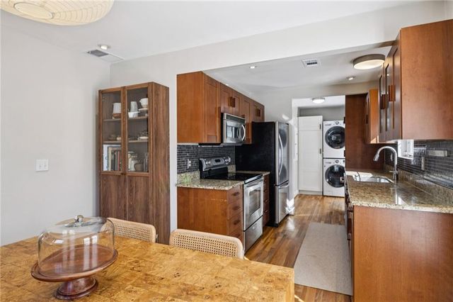 1736 Oakview Road, Decatur, GA 30030