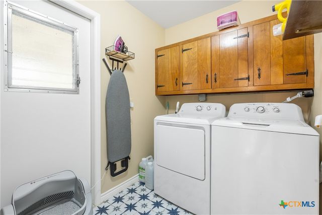211 W Mimosa Circle, San Marcos, TX 78666