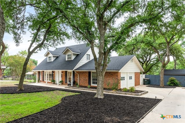 211 W Mimosa Circle, San Marcos, TX 78666