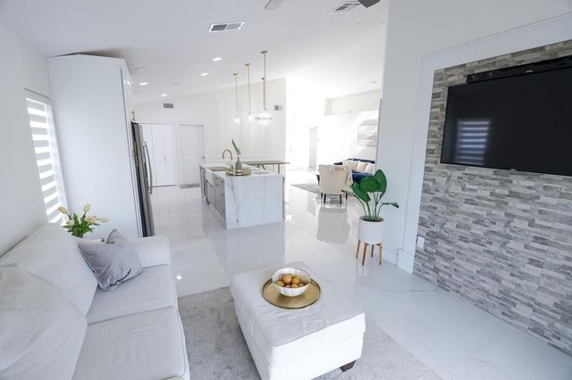 3155 BENSON PARK BOULEVARD, Orlando, FL 32829