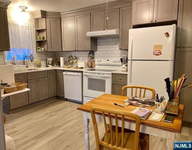 99 Morse Avenue, Rutherford, NJ 07070