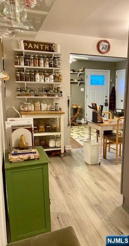 99 Morse Avenue, Rutherford, NJ 07070