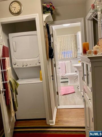 99 Morse Avenue, Rutherford, NJ 07070