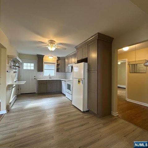 99 Morse Avenue, Rutherford, NJ 07070