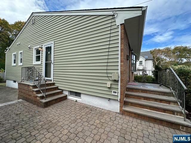 99 Morse Avenue, Rutherford, NJ 07070