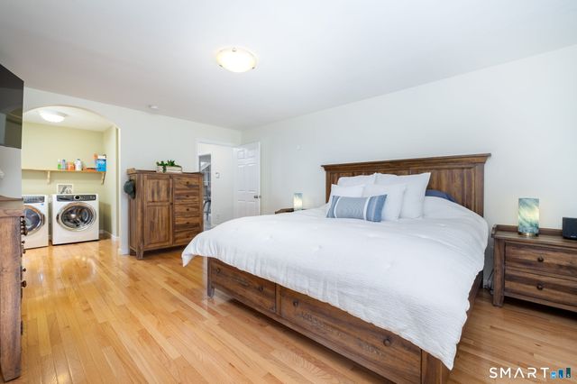 11 Jubrey Drive, Windsor, CT 06095