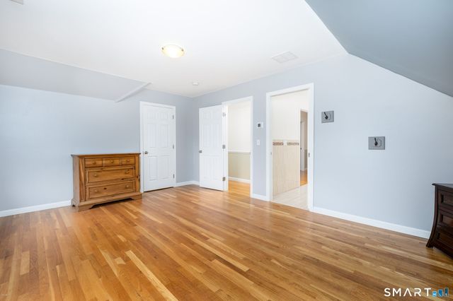 11 Jubrey Drive, Windsor, CT 06095
