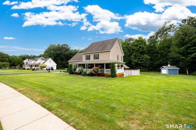 11 Jubrey Drive, Windsor, CT 06095