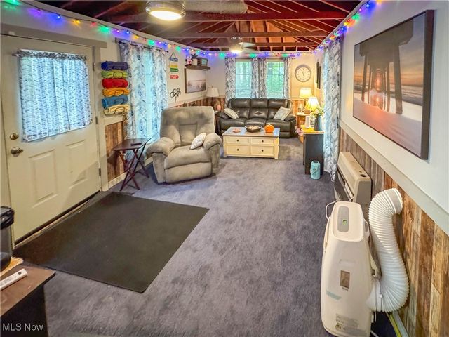 102 Skyline, Canfield, OH 44406