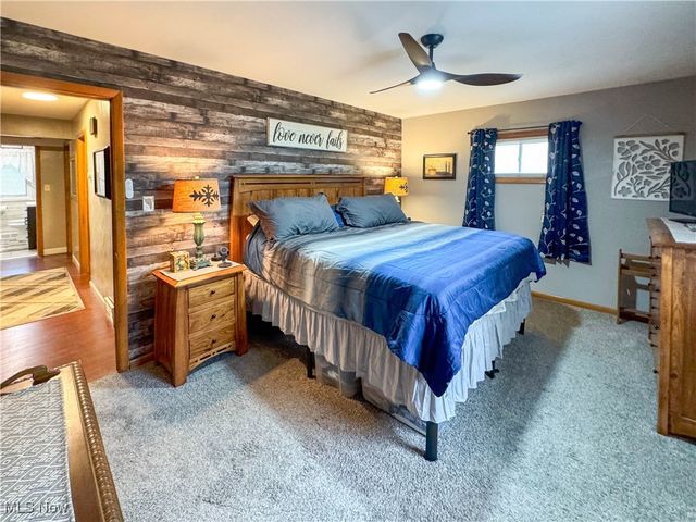 102 Skyline, Canfield, OH 44406