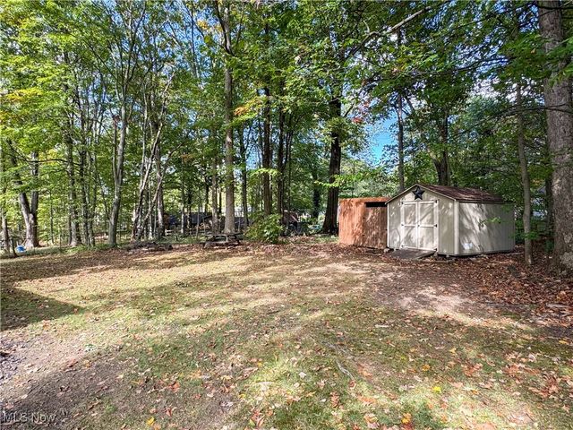 102 Skyline, Canfield, OH 44406