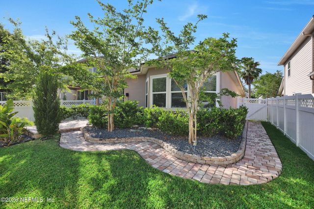 62 FERNBROOK Drive, St. Johns, FL 32259