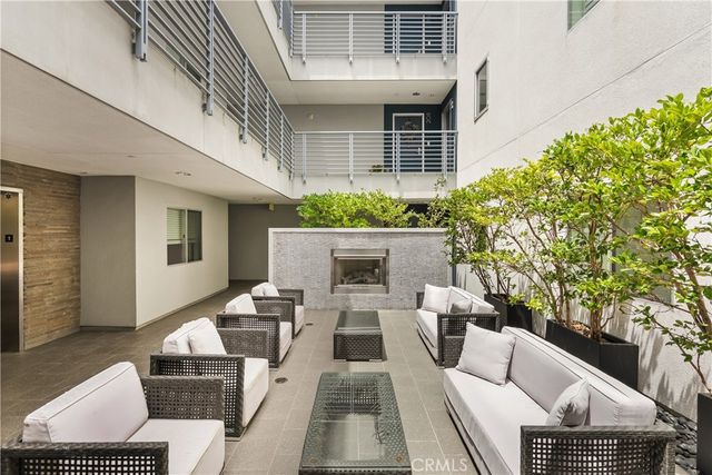 7857 W Manchester Avenue 201, Playa Del Rey, CA 90293