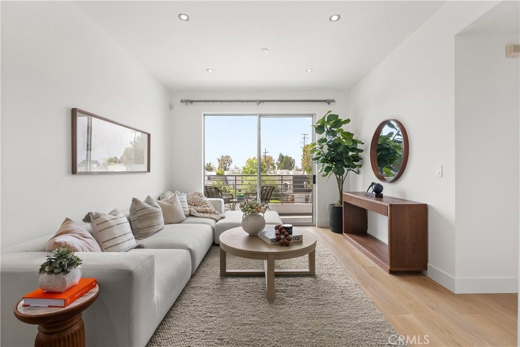 7857 W Manchester Avenue 201, Playa Del Rey, CA 90293