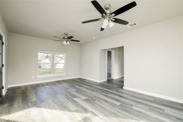 107 Donelton Street, Cumby, TX 75433
