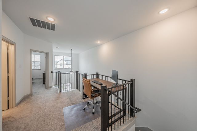 4512 Cypress Thorn Drive, Arlington, TX 76005