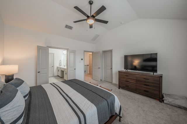 4512 Cypress Thorn Drive, Arlington, TX 76005