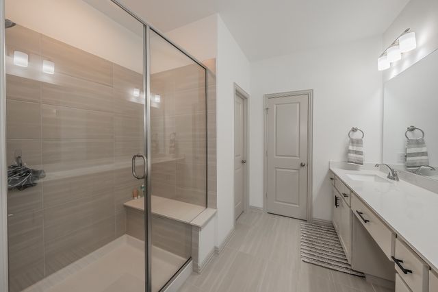 4512 Cypress Thorn Drive, Arlington, TX 76005