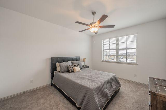 4512 Cypress Thorn Drive, Arlington, TX 76005