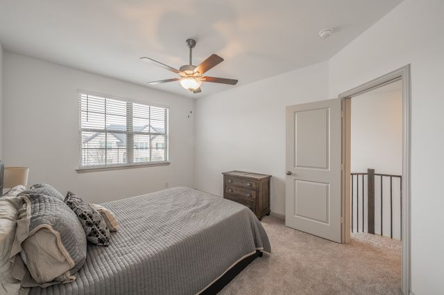 4512 Cypress Thorn Drive, Arlington, TX 76005