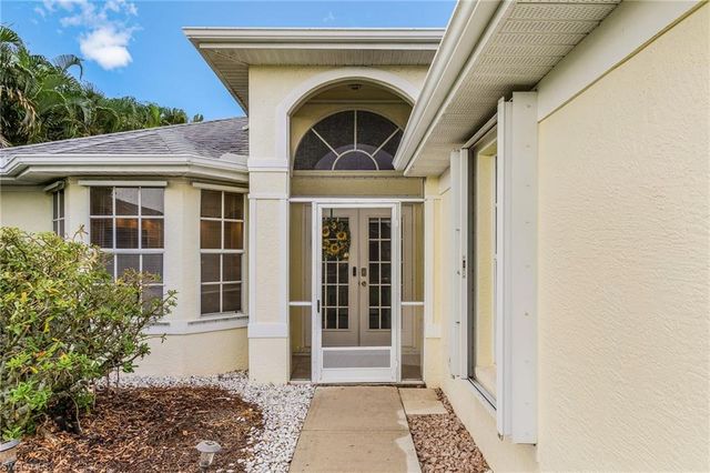 1411 SE 18th TER, Cape Coral, FL 33990