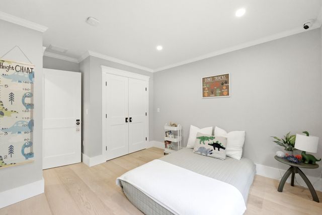 635 Santuit Newtown Road, Marstons Mills, MA 02648