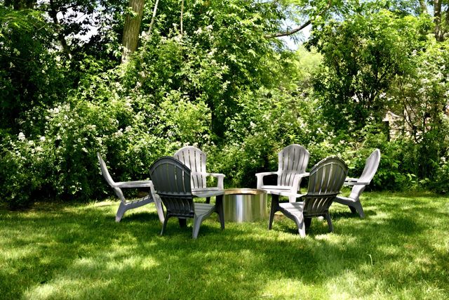 635 Santuit Newtown Road, Marstons Mills, MA 02648