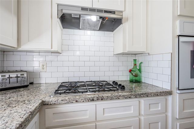 2114 Yorktown Court S, League City, TX 77573