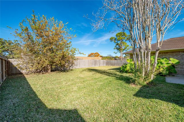 2114 Yorktown Court S, League City, TX 77573