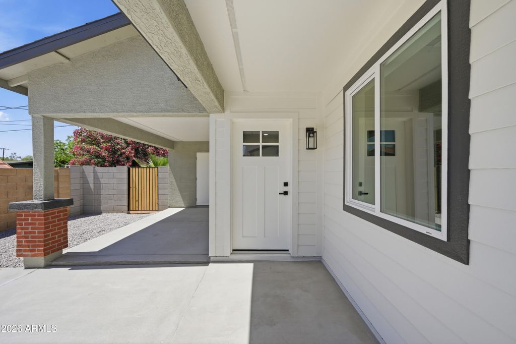 Image 25 of property listing at 460 S Pioneer --, Mesa, AZ 85204
