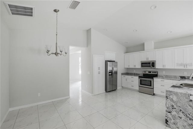 8718 N DEXTER AVENUE, Tampa, FL 33604