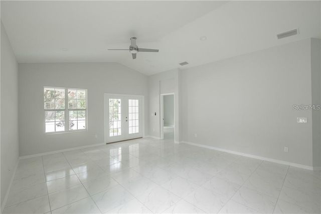 8718 N DEXTER AVENUE, Tampa, FL 33604