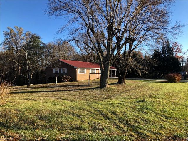 1029 Oak Ridge Road, Cana, VA 24317