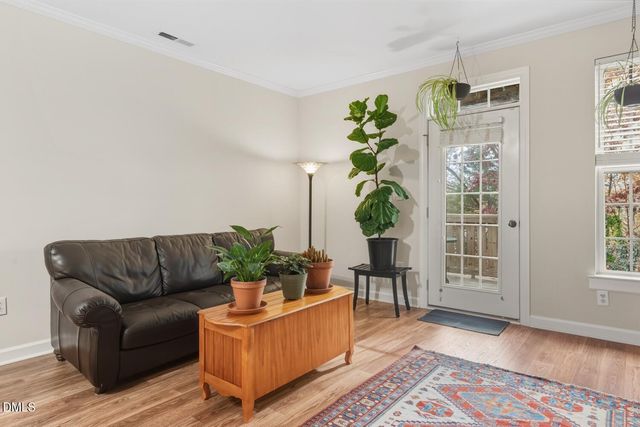 113 Conner Drive Unit 101, Chapel Hill, NC 27517