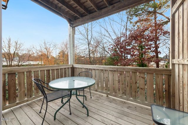 113 Conner Drive Unit 101, Chapel Hill, NC 27517