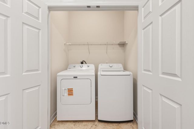 113 Conner Drive Unit 101, Chapel Hill, NC 27517