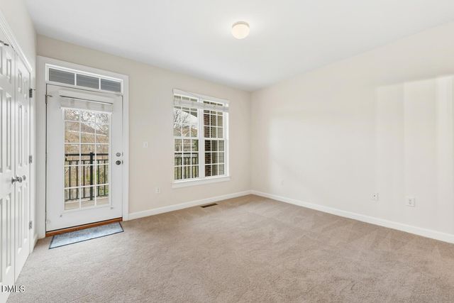 113 Conner Drive Unit 101, Chapel Hill, NC 27517