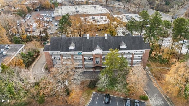 113 Conner Drive Unit 101, Chapel Hill, NC 27517