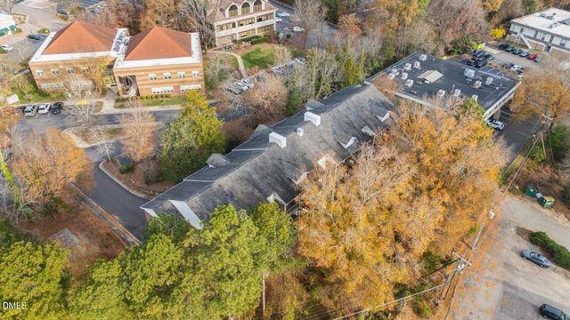 113 Conner Drive Unit 101, Chapel Hill, NC 27517