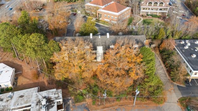 113 Conner Drive Unit 101, Chapel Hill, NC 27517