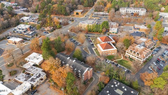 113 Conner Drive Unit 101, Chapel Hill, NC 27517